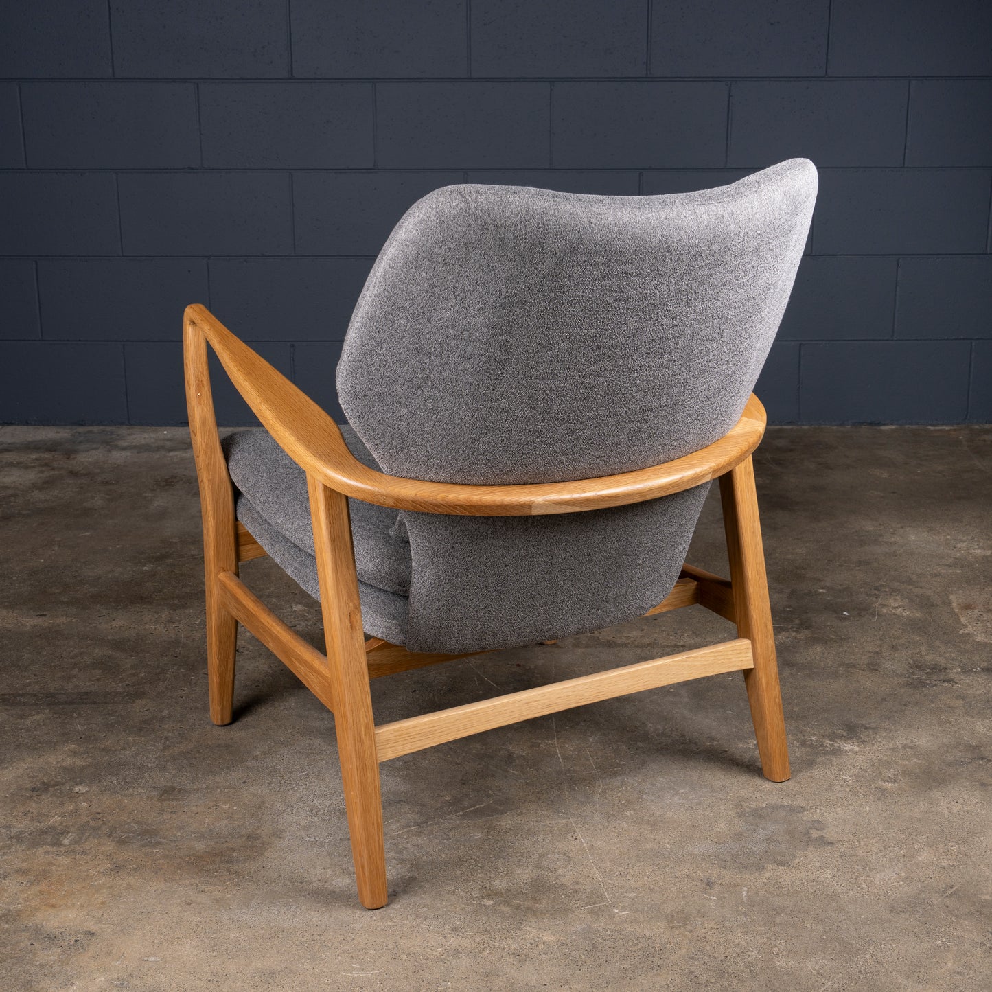 Fable Lounge Chair
