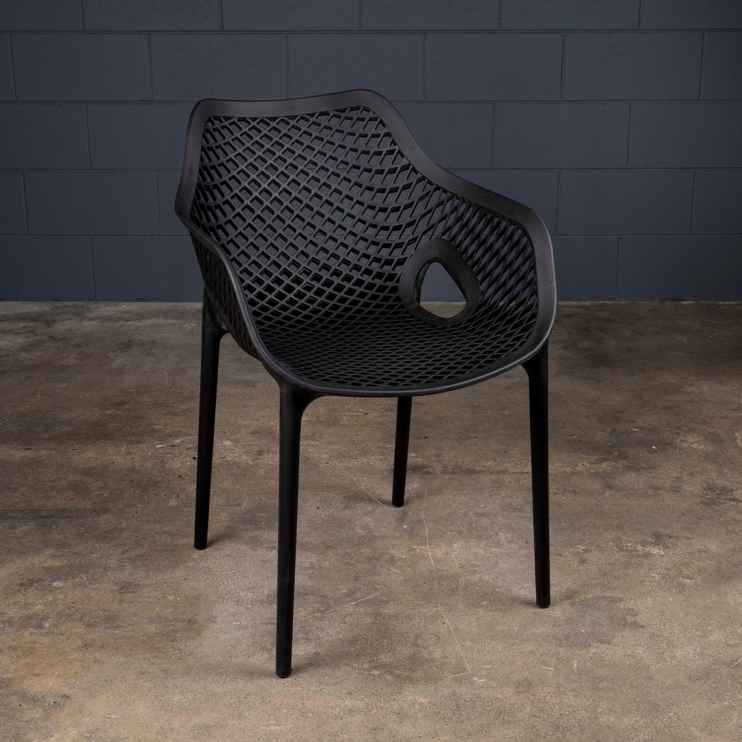 Monza Chair w/arms