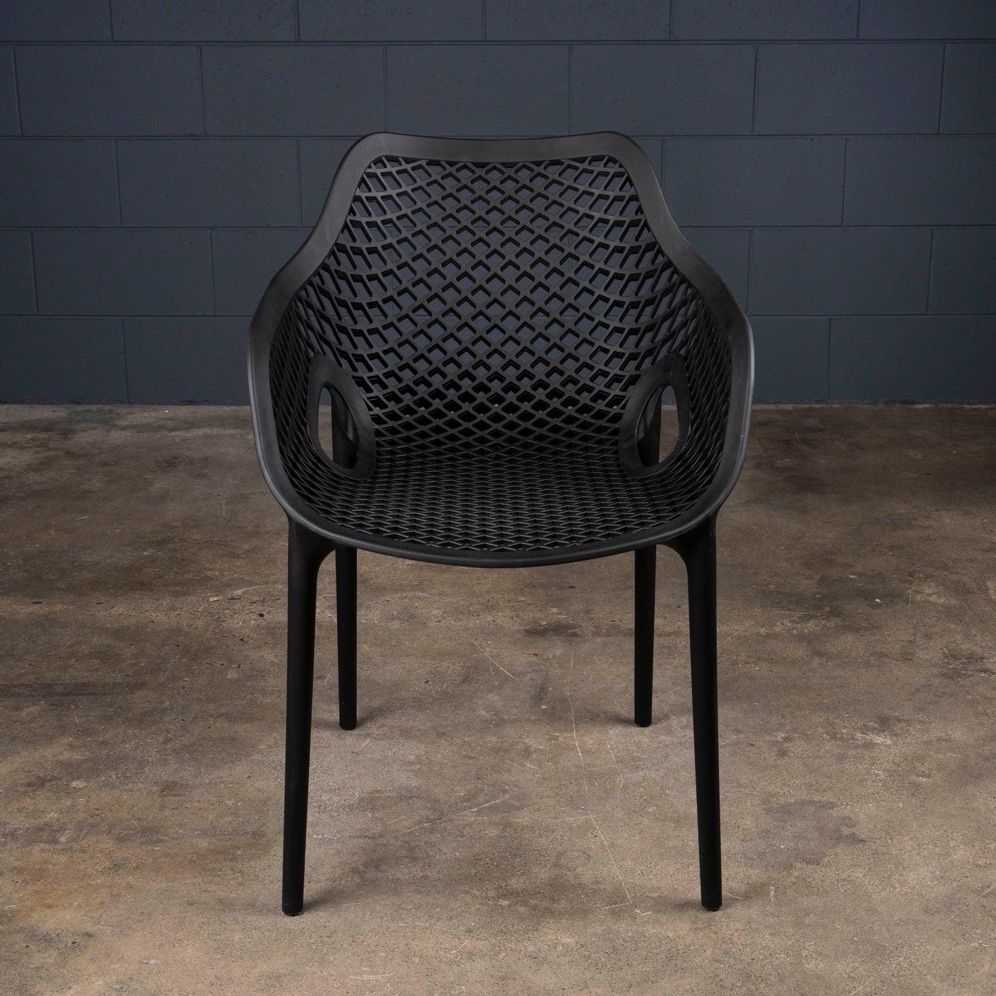 Monza Chair w/arms