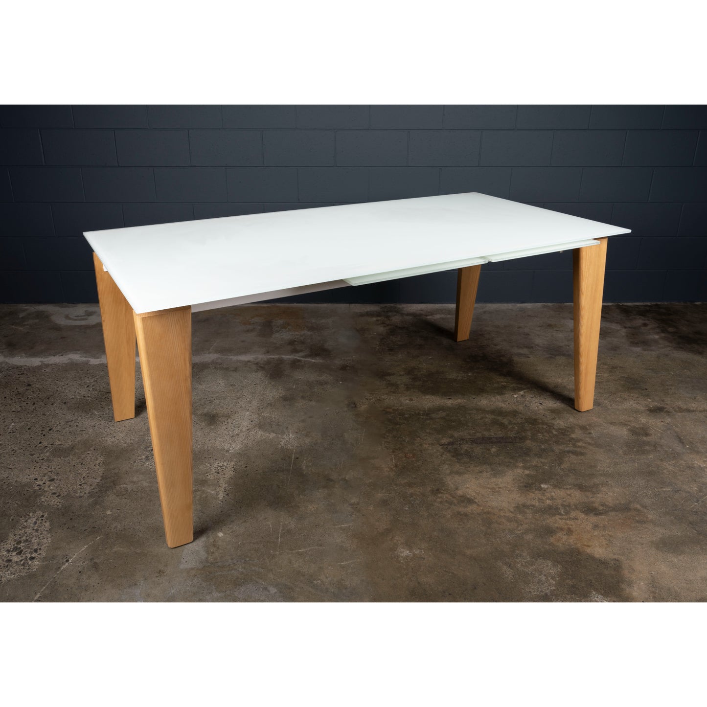 Berlin Extension Table 1.8-2.8m