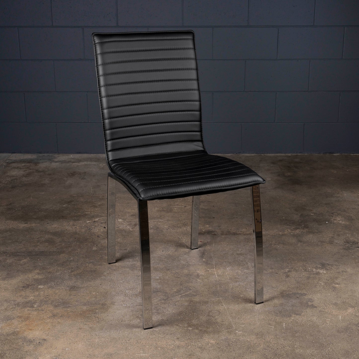 Rib Dining Chair