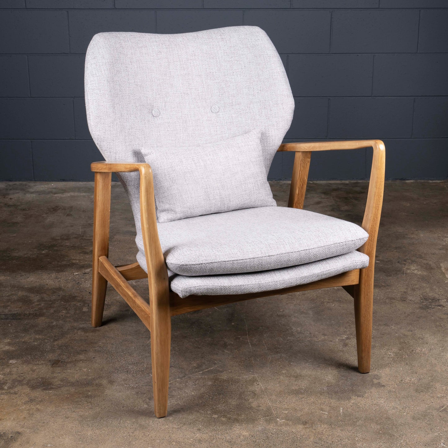 Fable Lounge Chair