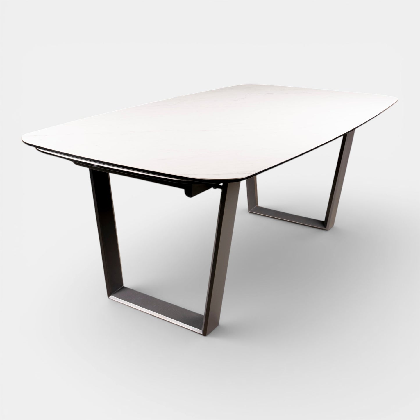 Padua Ceramic Dining Table