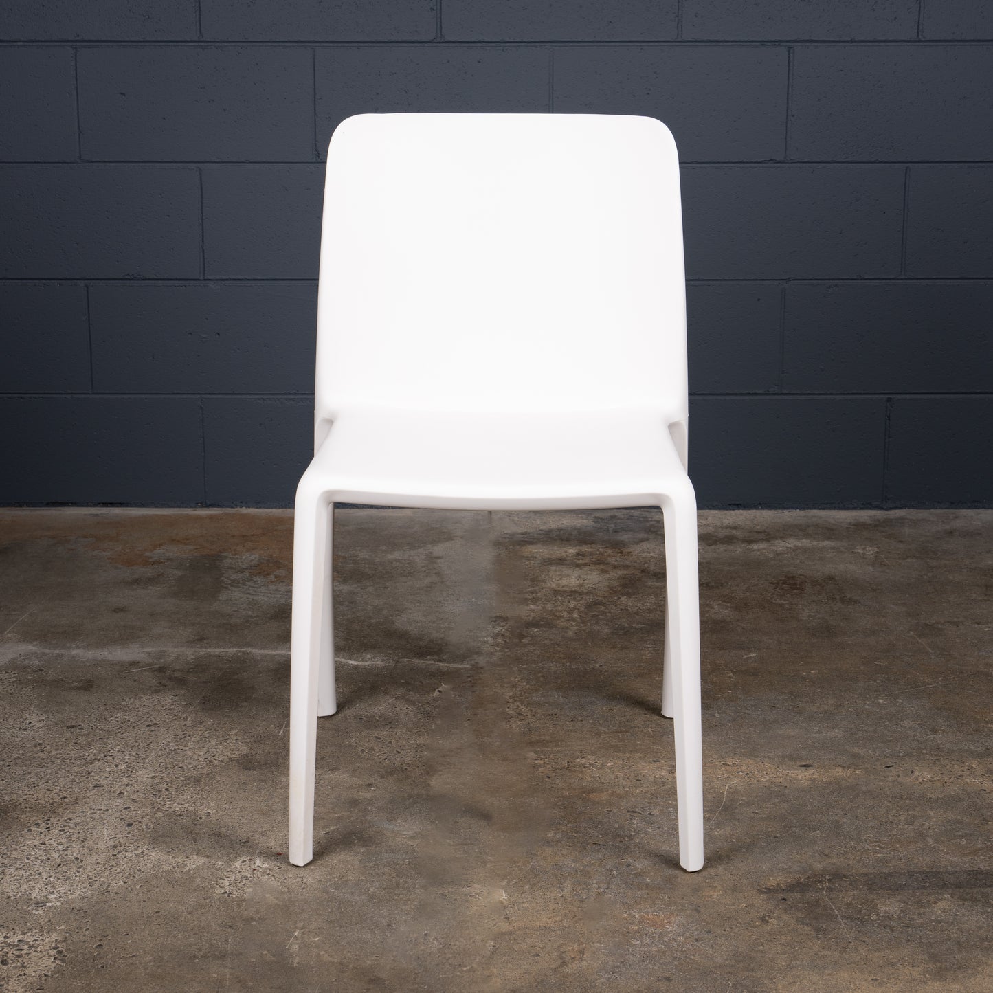 Evora Chair